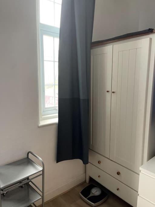 Studio Flat London Finchley Rd Nw11 Bagian luar foto