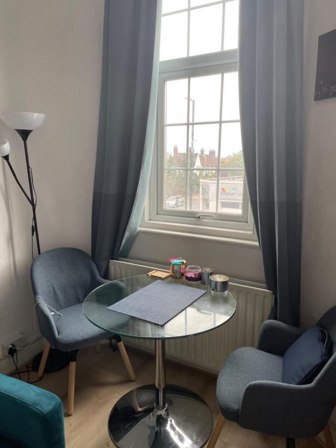 Studio Flat London Finchley Rd Nw11 Bagian luar foto